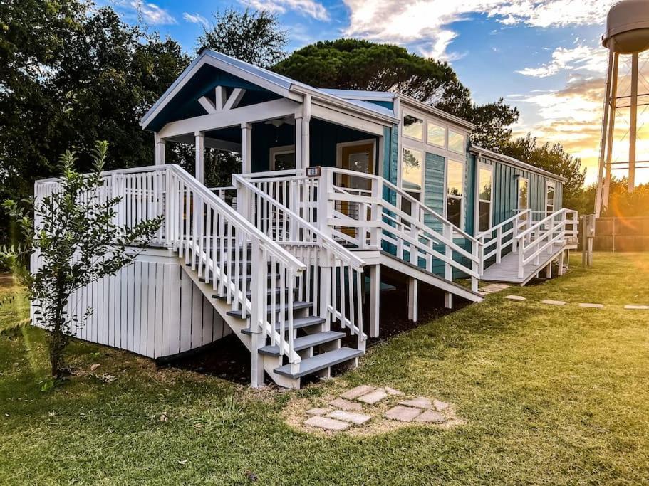 Pottsboro The Little Getaway-Sleeps 4, Firepit, Pet Friendlyヴィラ エクステリア 写真