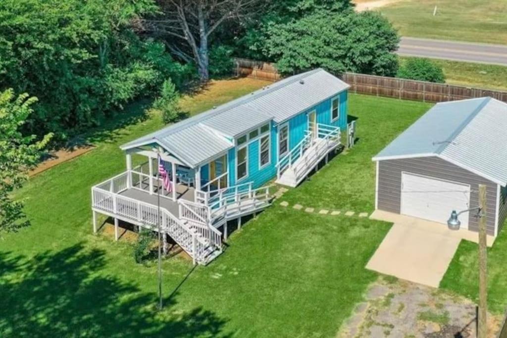 Pottsboro The Little Getaway-Sleeps 4, Firepit, Pet Friendlyヴィラ エクステリア 写真